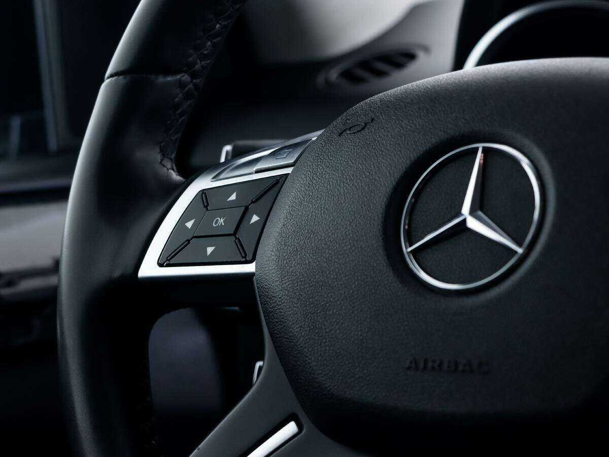 Mercedes-Benz M-Класс 350 CDI, 2012 Фото №15