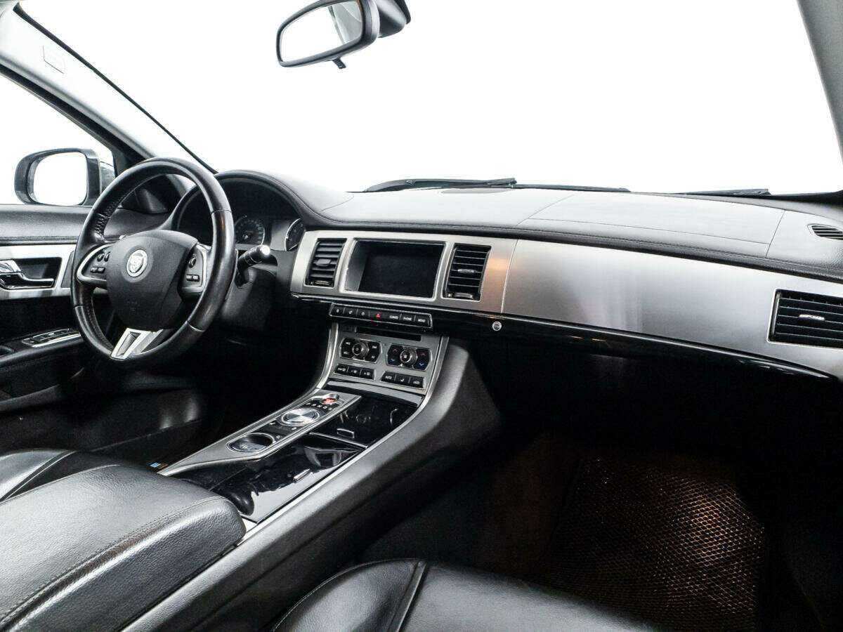 Jaguar XF, 2013 Фото №9
