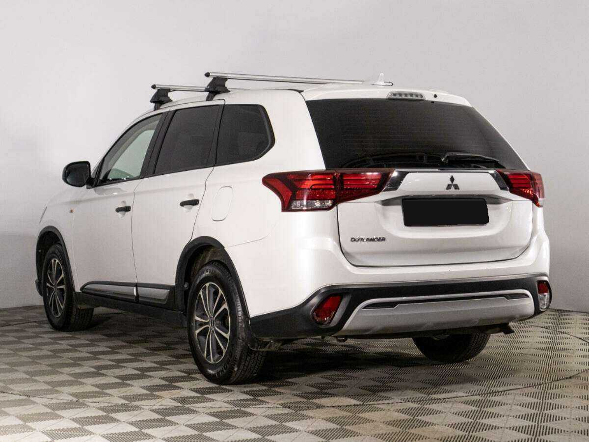 Mitsubishi Outlander, 2020 - 84 000 км. | Фото №7