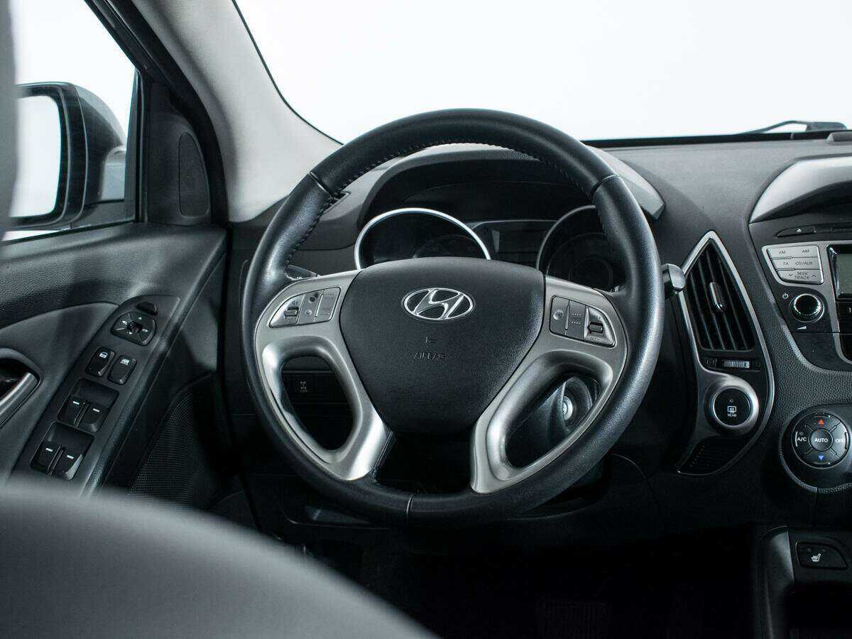 Hyundai ix35, 2012 Фото №14