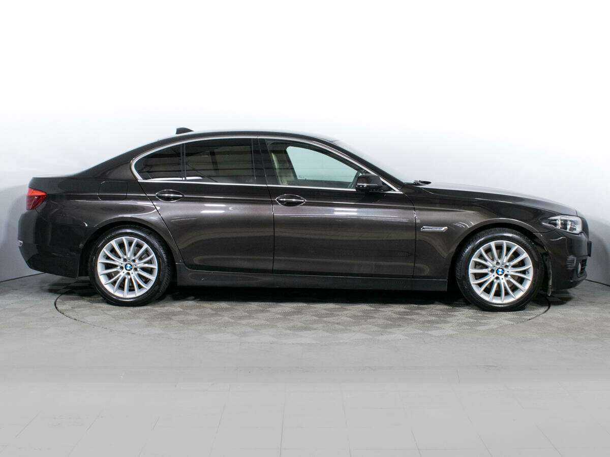 BMW 5 серии 528i xDrive, 2016 - 136 840 км. | Фото №4