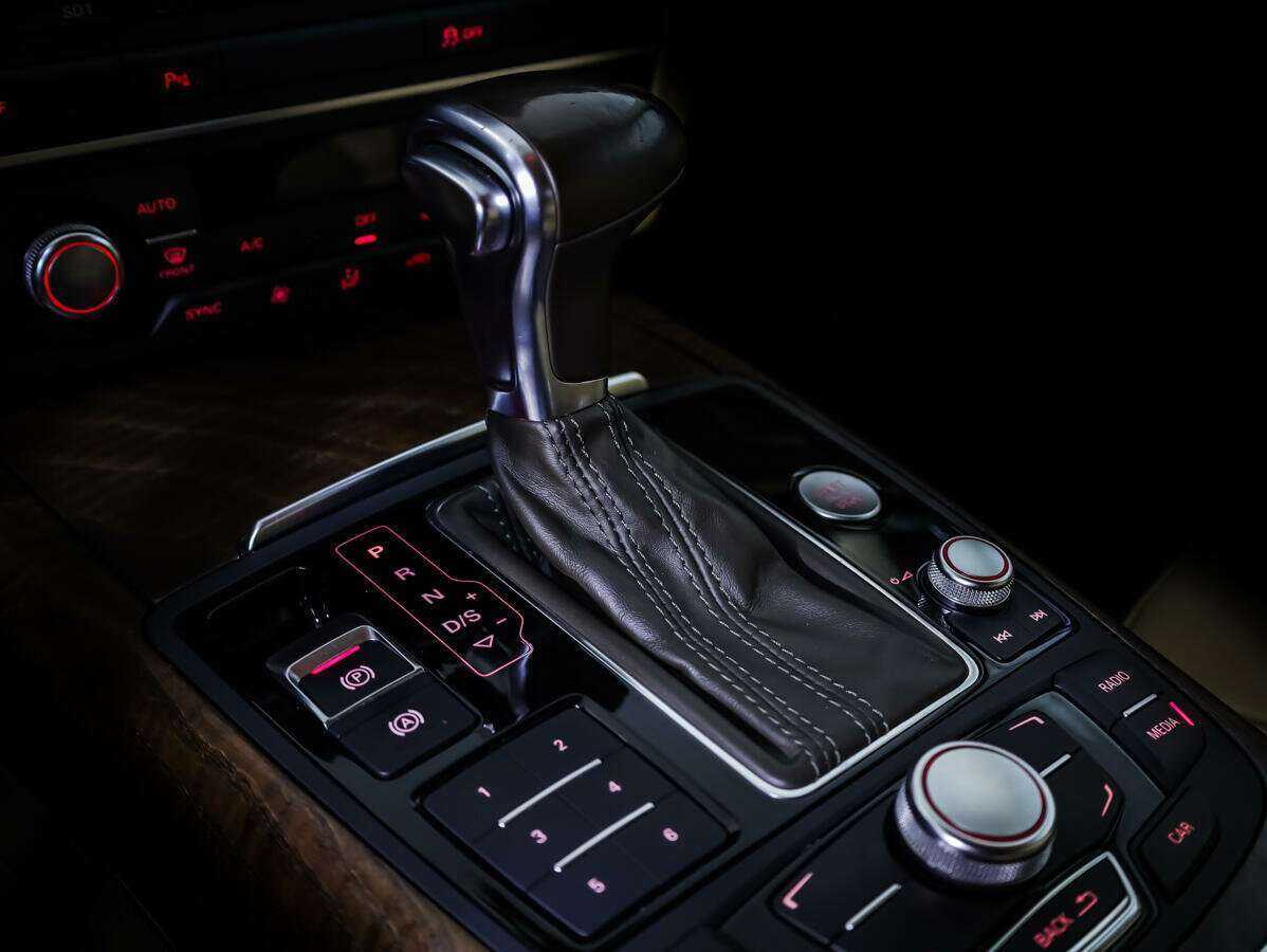 Audi A6, 2014 Фото №15