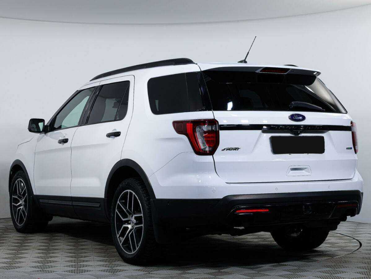 Ford Explorer, 2015 Фото №7