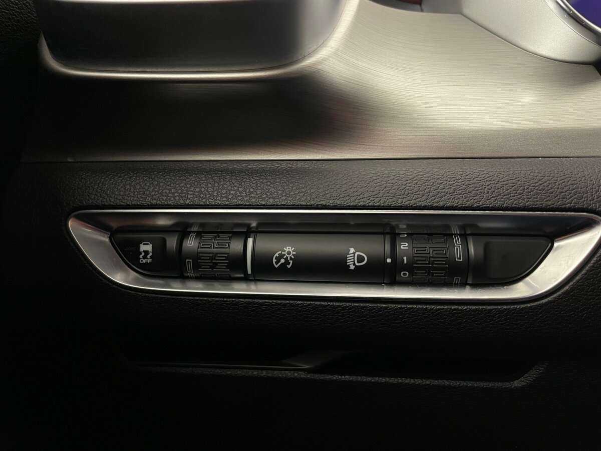 Geely Coolray, 2020 Фото №18