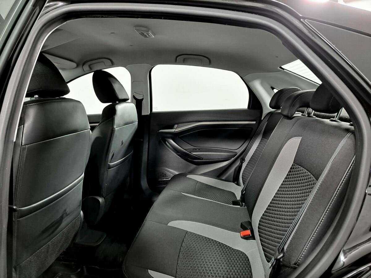 Lada (ВАЗ) Vesta, 2017 - 45 200 км. | Фото №7