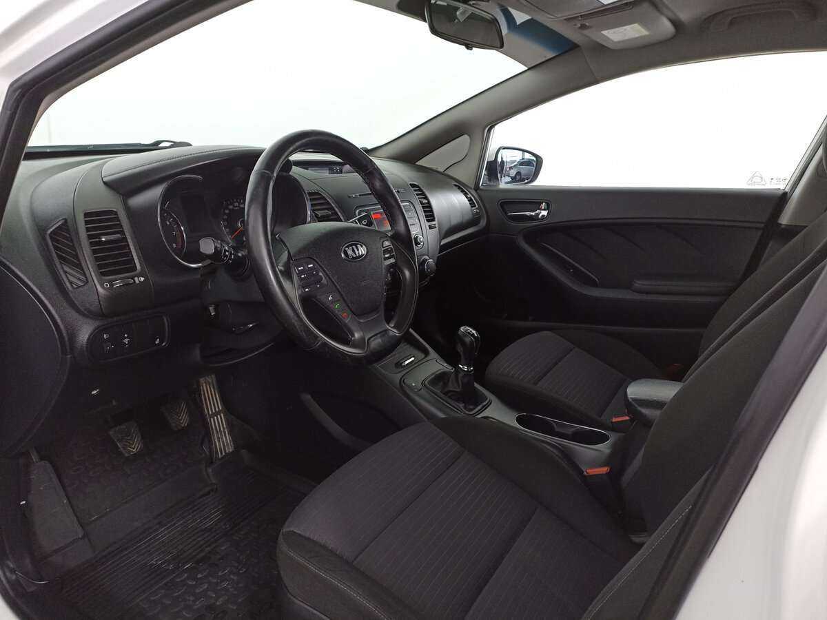 Kia Cerato, 2016 Фото №14