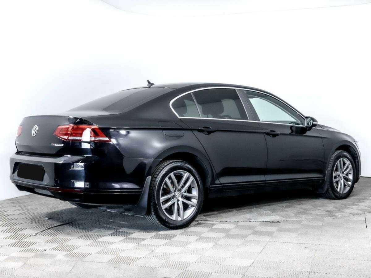 Volkswagen Passat, 2017 - 181 000 км. | Фото №4
