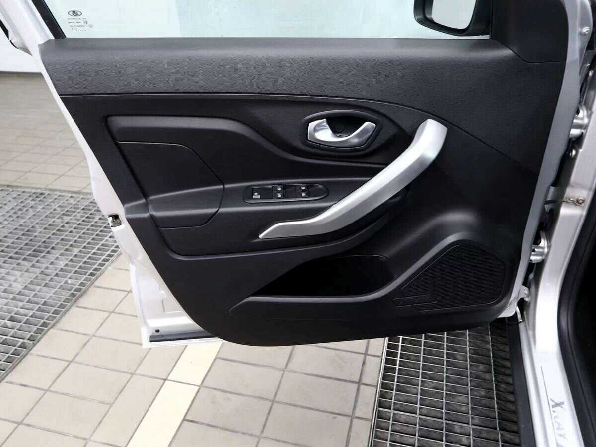 Lada (ВАЗ) XRAY Cross, 2019 - 60 000 км. | Фото №7