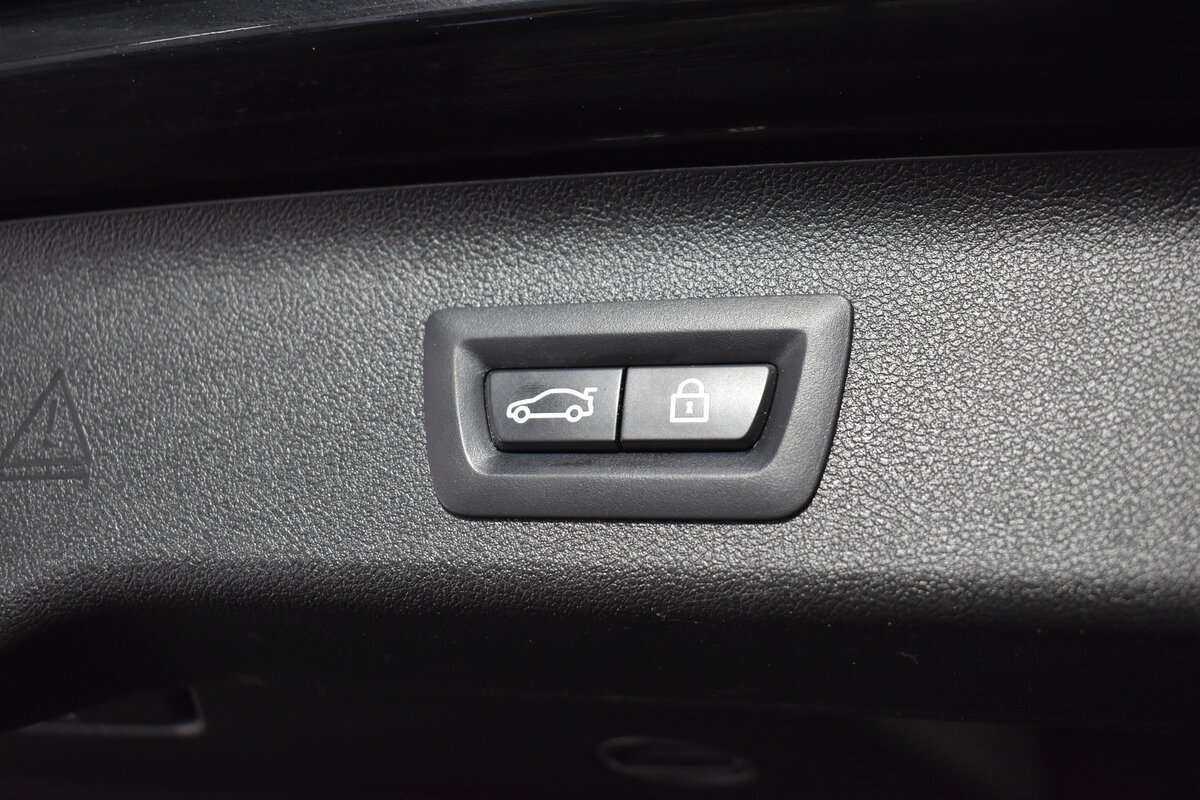 BMW 5 серии 520d xDrive, 2018 Фото №7