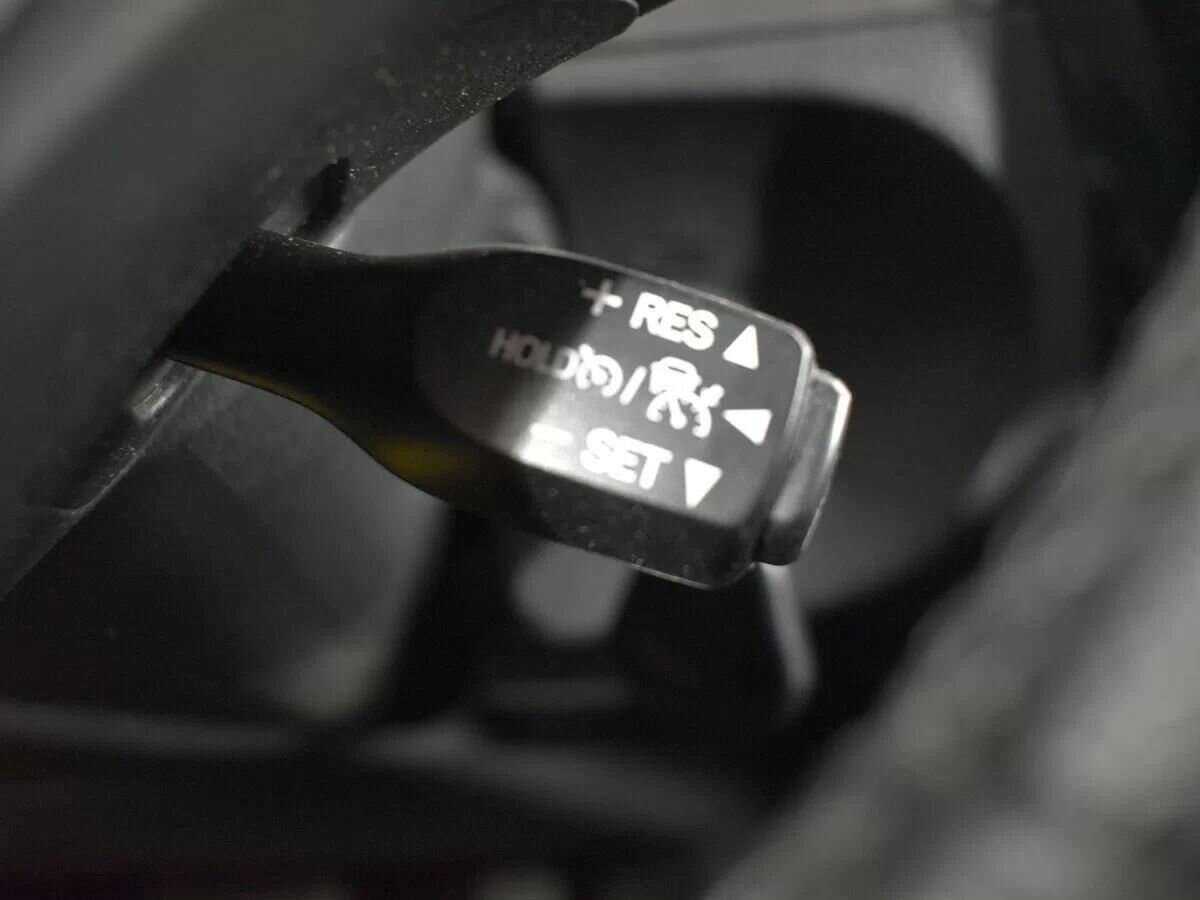 Toyota Corolla, 2018 Фото №16