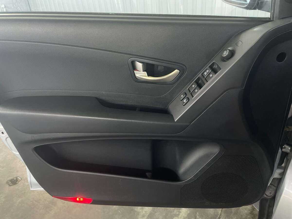 SsangYong Actyon, 2013 Фото №17