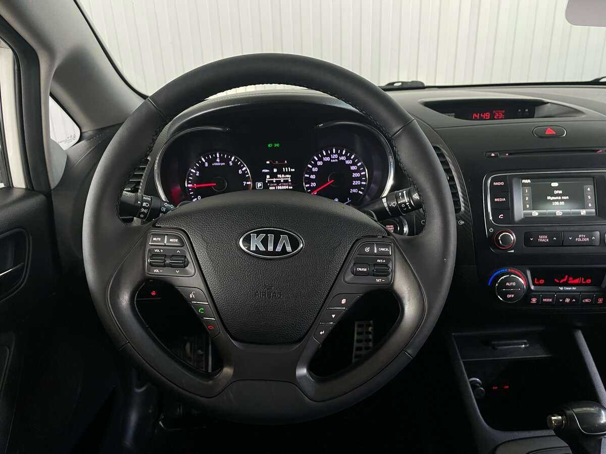 Kia Cerato, 2014 Фото №11