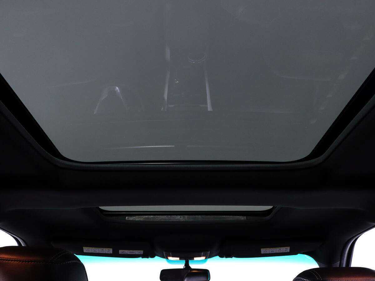 Ford Explorer Sport, 2015 Фото №21