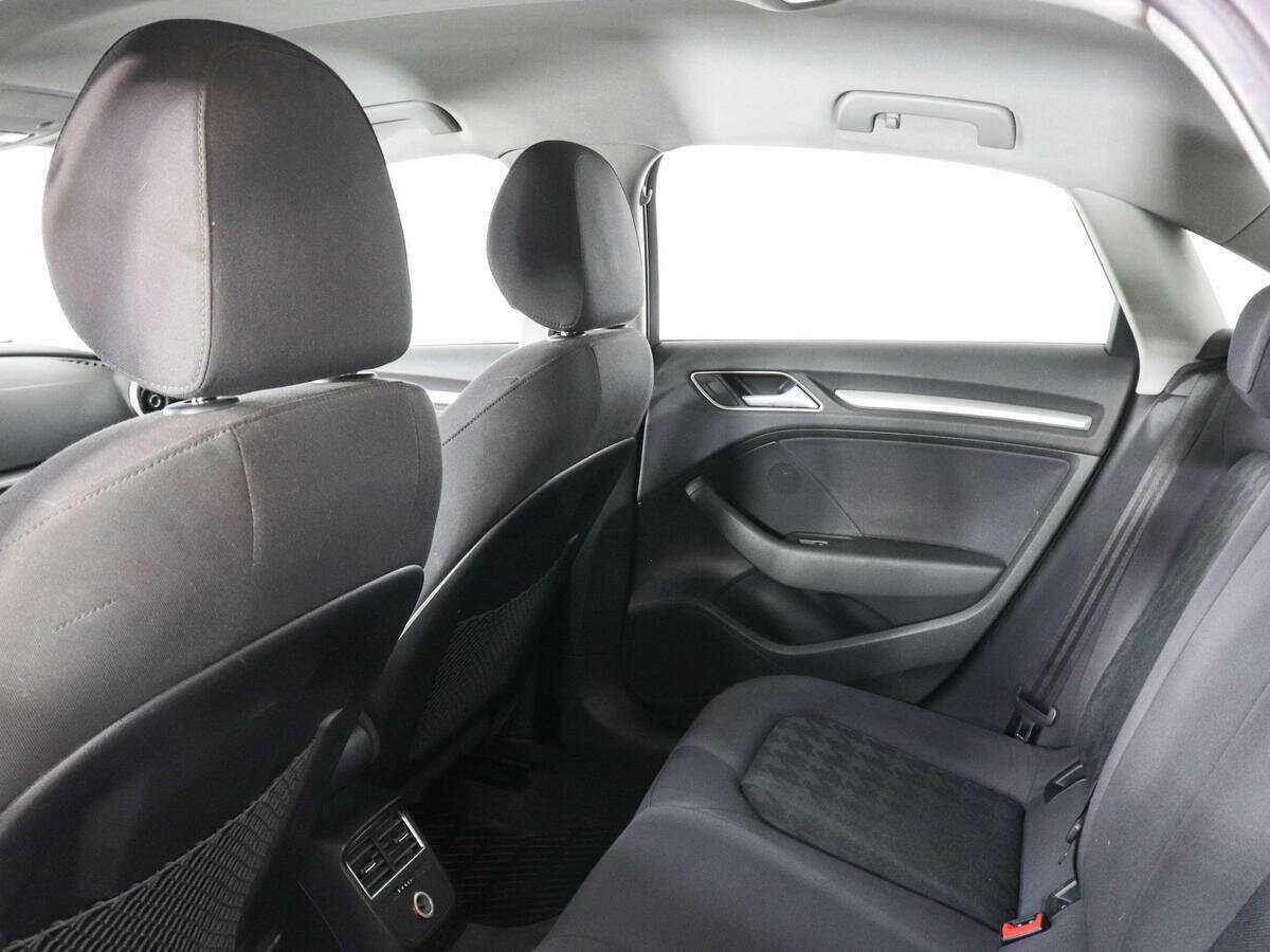 Audi A3, 2013 Фото №12