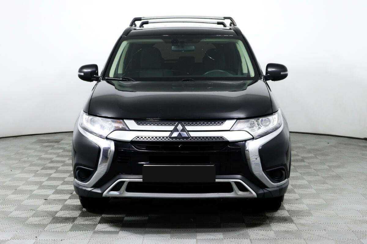 Mitsubishi Outlander, 2018 - 101 000 км. | Фото №2