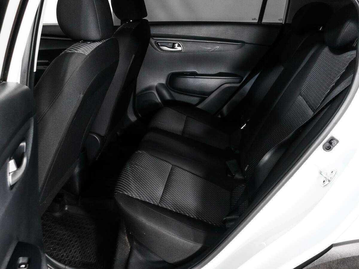 Kia Rio X-Line, 2018 Фото №10