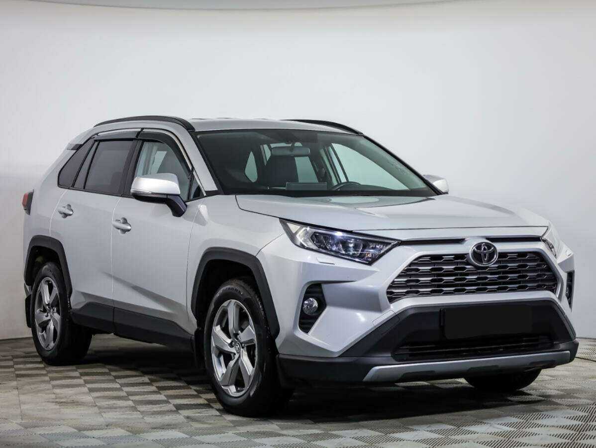 Toyota RAV4, 2020 - 69 982 км. | Фото №2