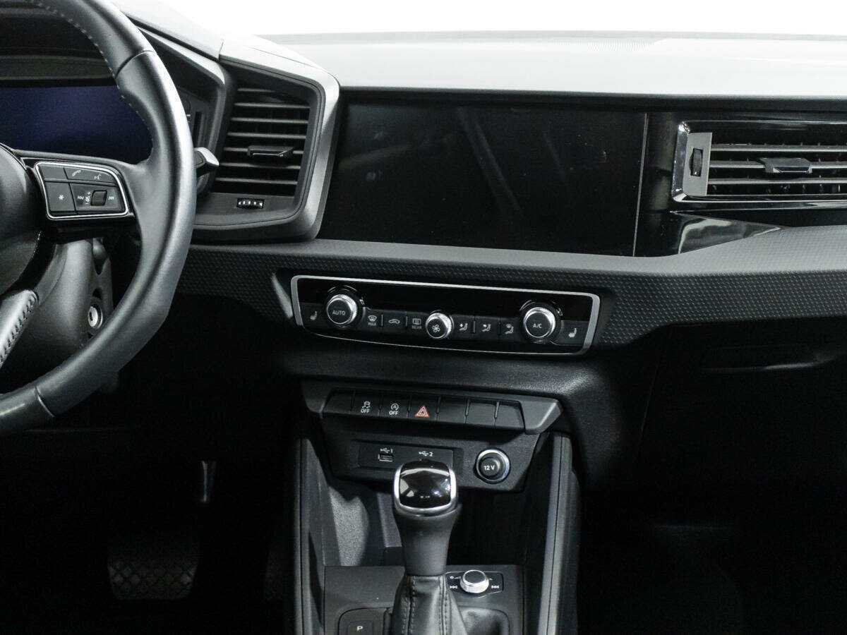 Audi A1 30 TFSI, 2020 Фото №14