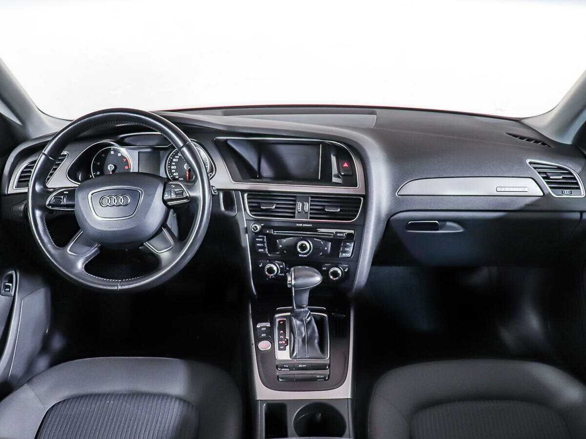Audi A4, 2012 Фото №11