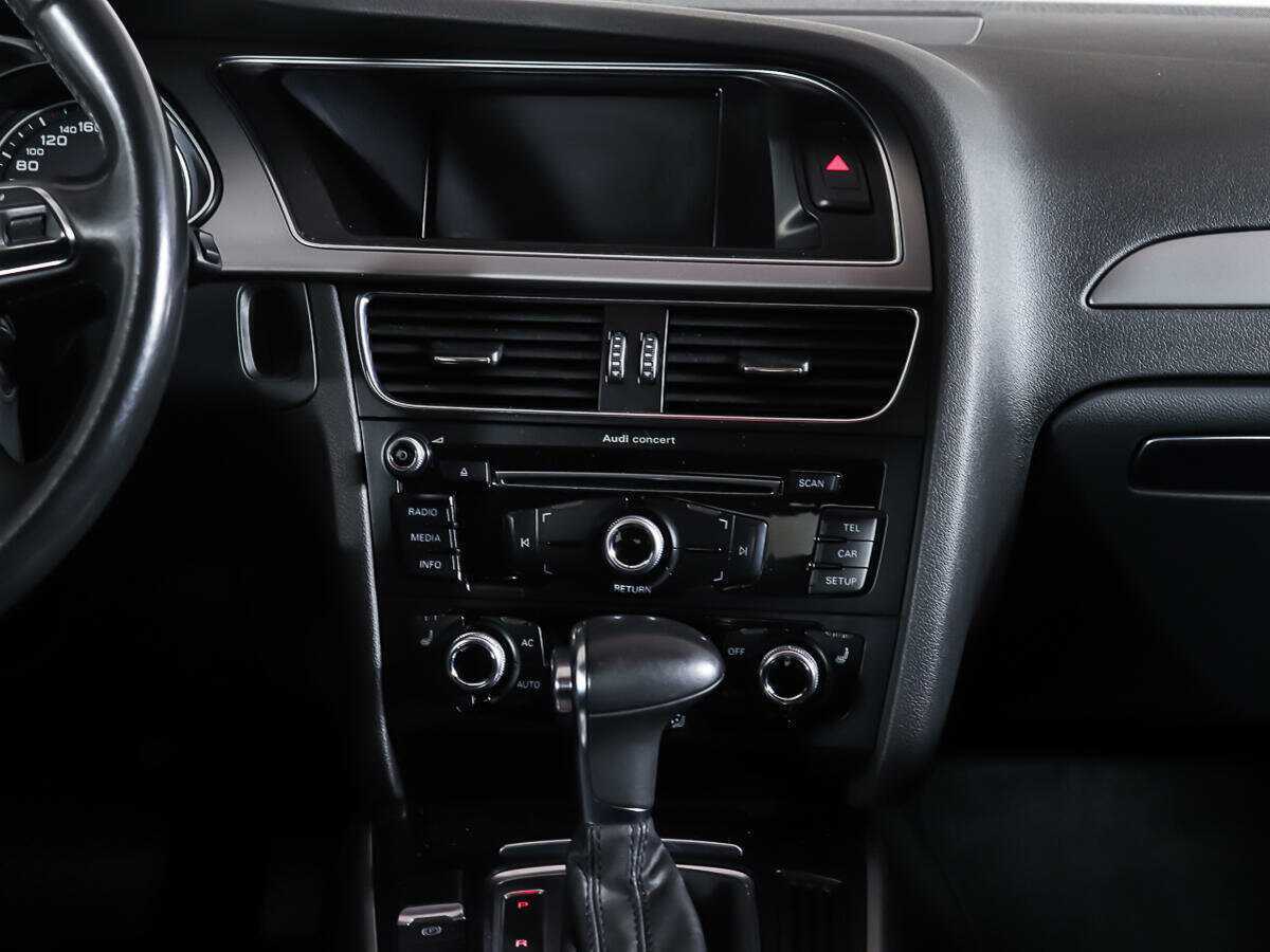 Audi A4, 2012 Фото №12