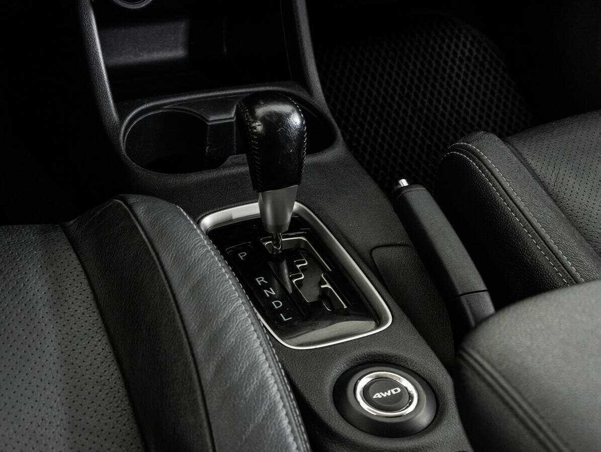 Mitsubishi Outlander, 2014 Фото №13