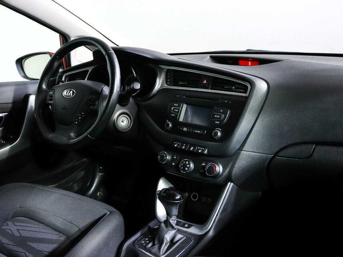 Kia Ceed, 2016 Фото №9