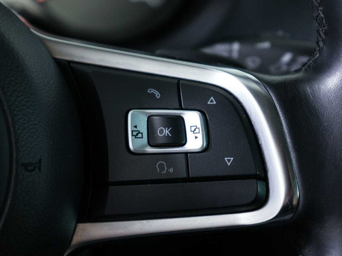 Volkswagen Polo, 2019 Фото №18