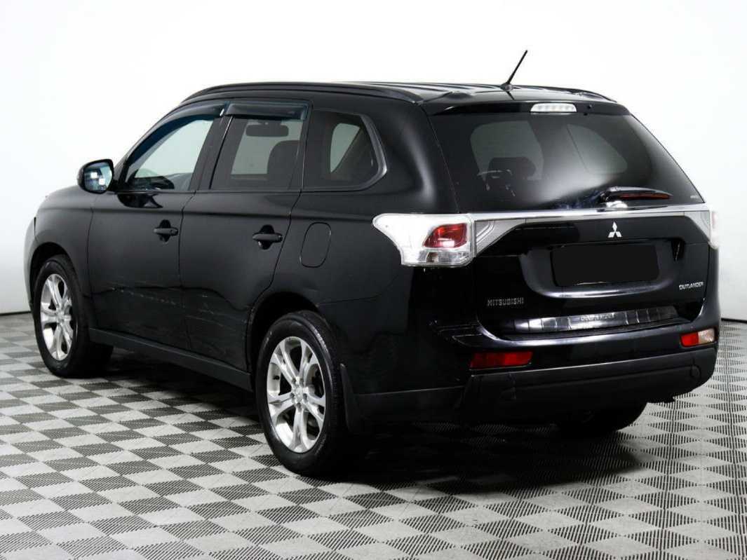 Mitsubishi Outlander, 2013 - 249 698 км. | Фото №7