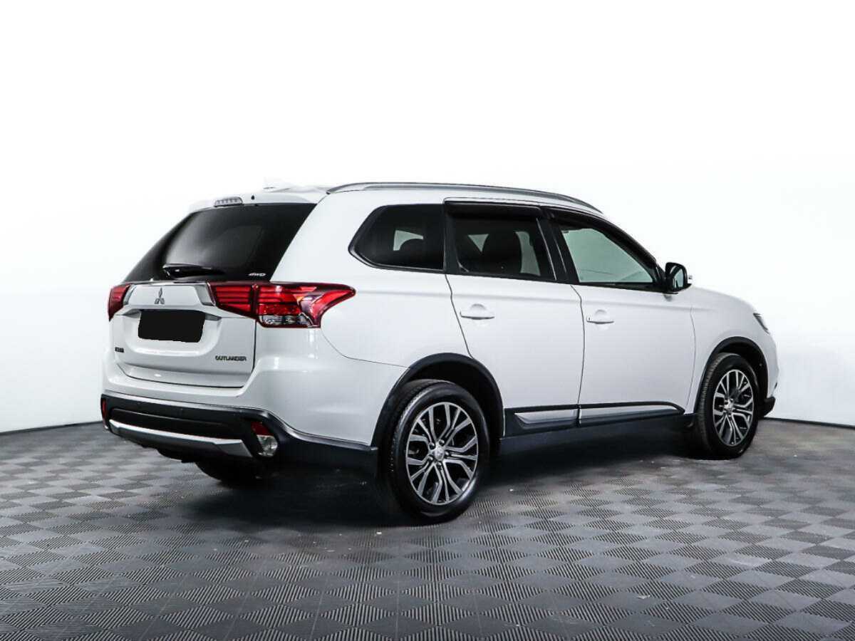 Mitsubishi Outlander, 2017 - 73 813 км. | Фото №5