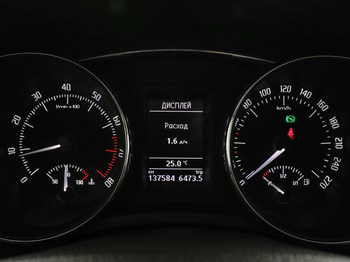 Skoda Superb, 2012 Фото №11