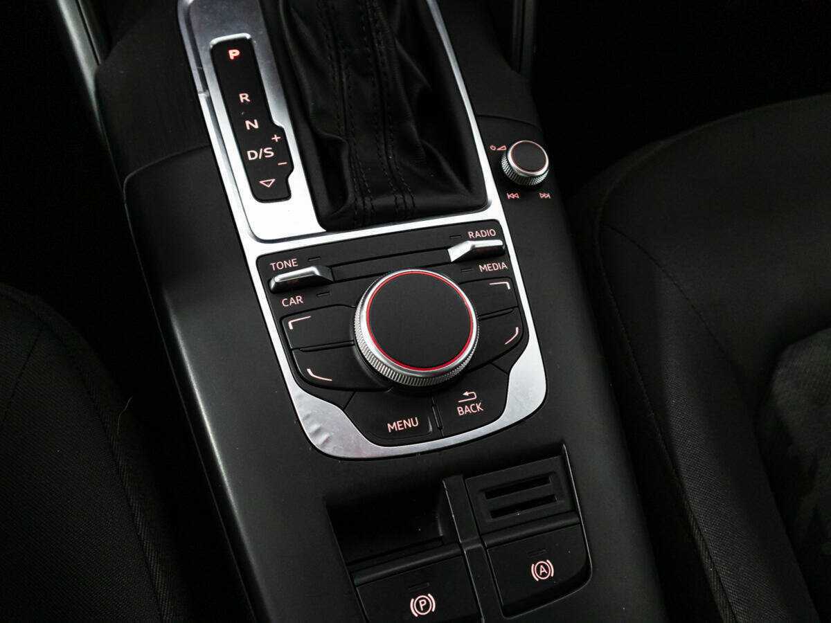 Audi A3, 2015 Фото №16