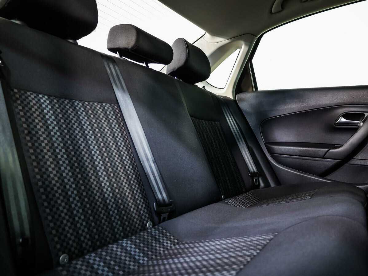 Volkswagen Polo, 2016 Фото №11