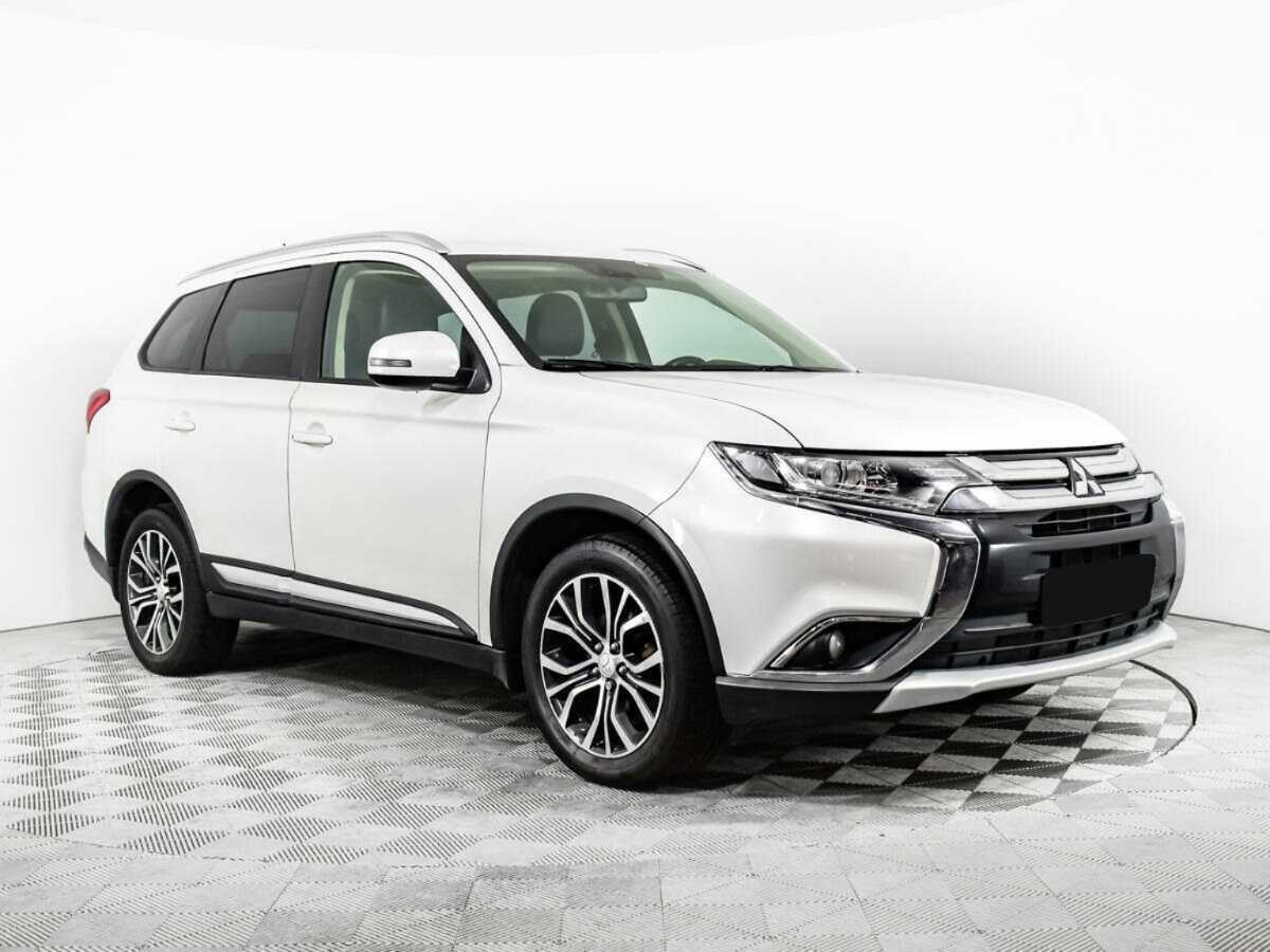 Mitsubishi Outlander, 2015 - 270 387 км. | Фото №3