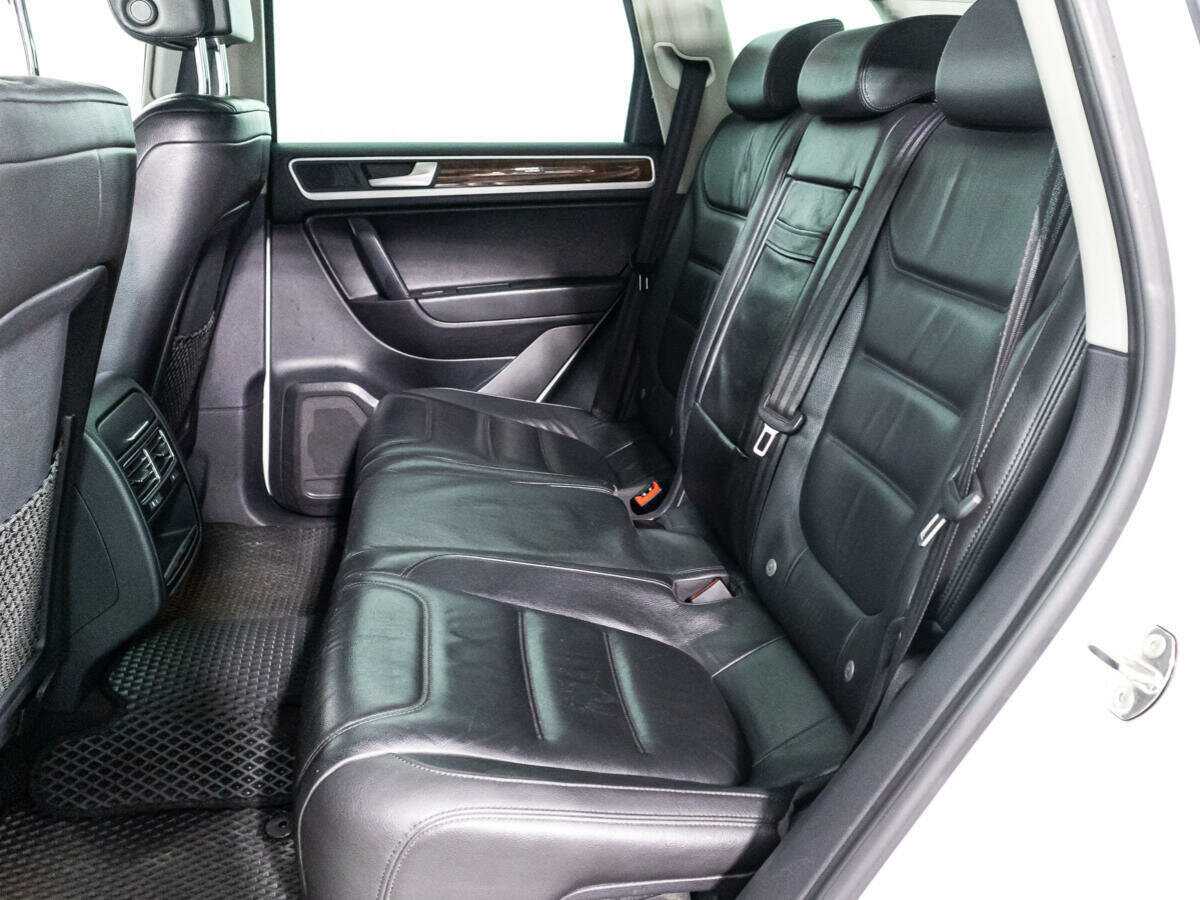 Volkswagen Touareg, 2013 Фото №10