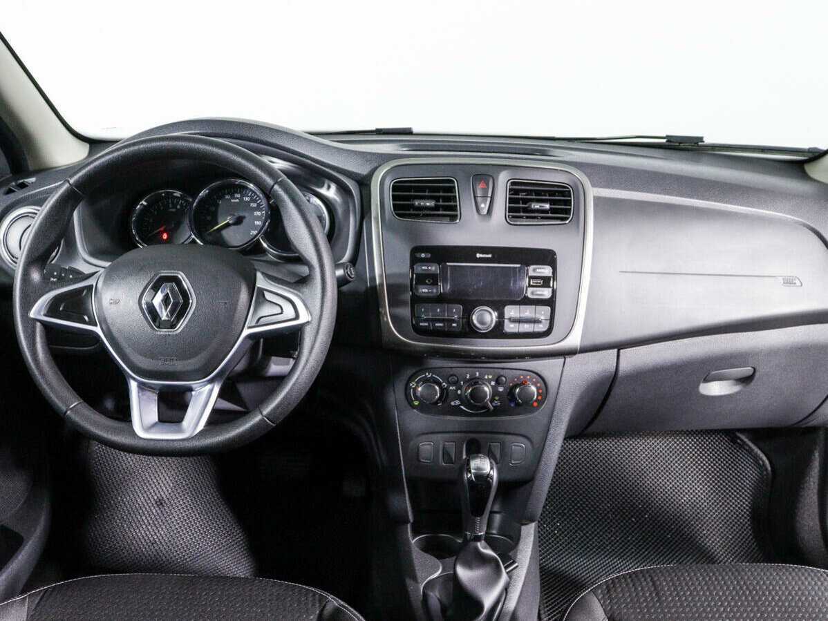 Renault Logan, 2022 Фото №10