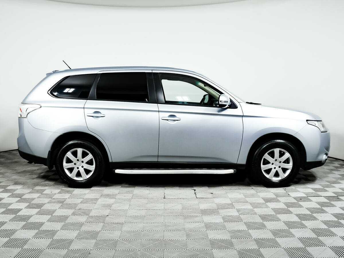 Mitsubishi Outlander, 2013 - 101 402 км. | Фото №4