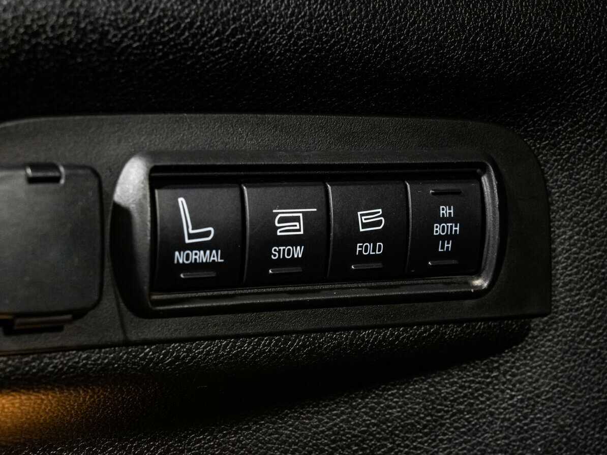 Ford Explorer, 2017 Фото №24