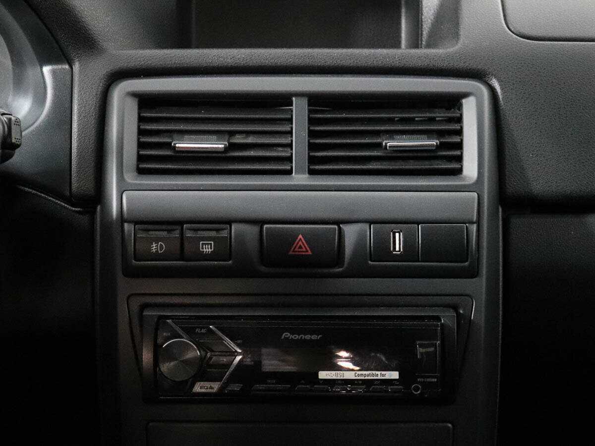 Lada (ВАЗ) Priora, 2017 Фото №11