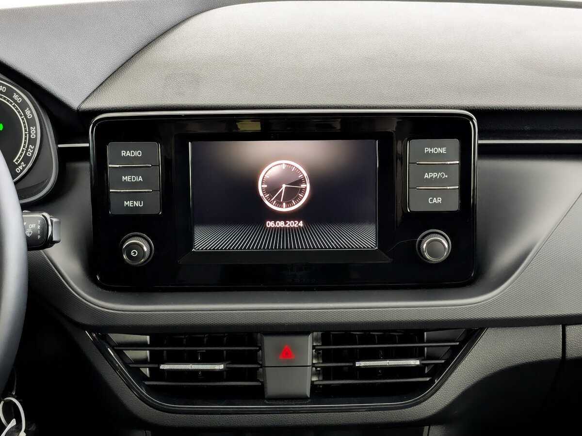 Skoda Rapid, 2021 Фото №13