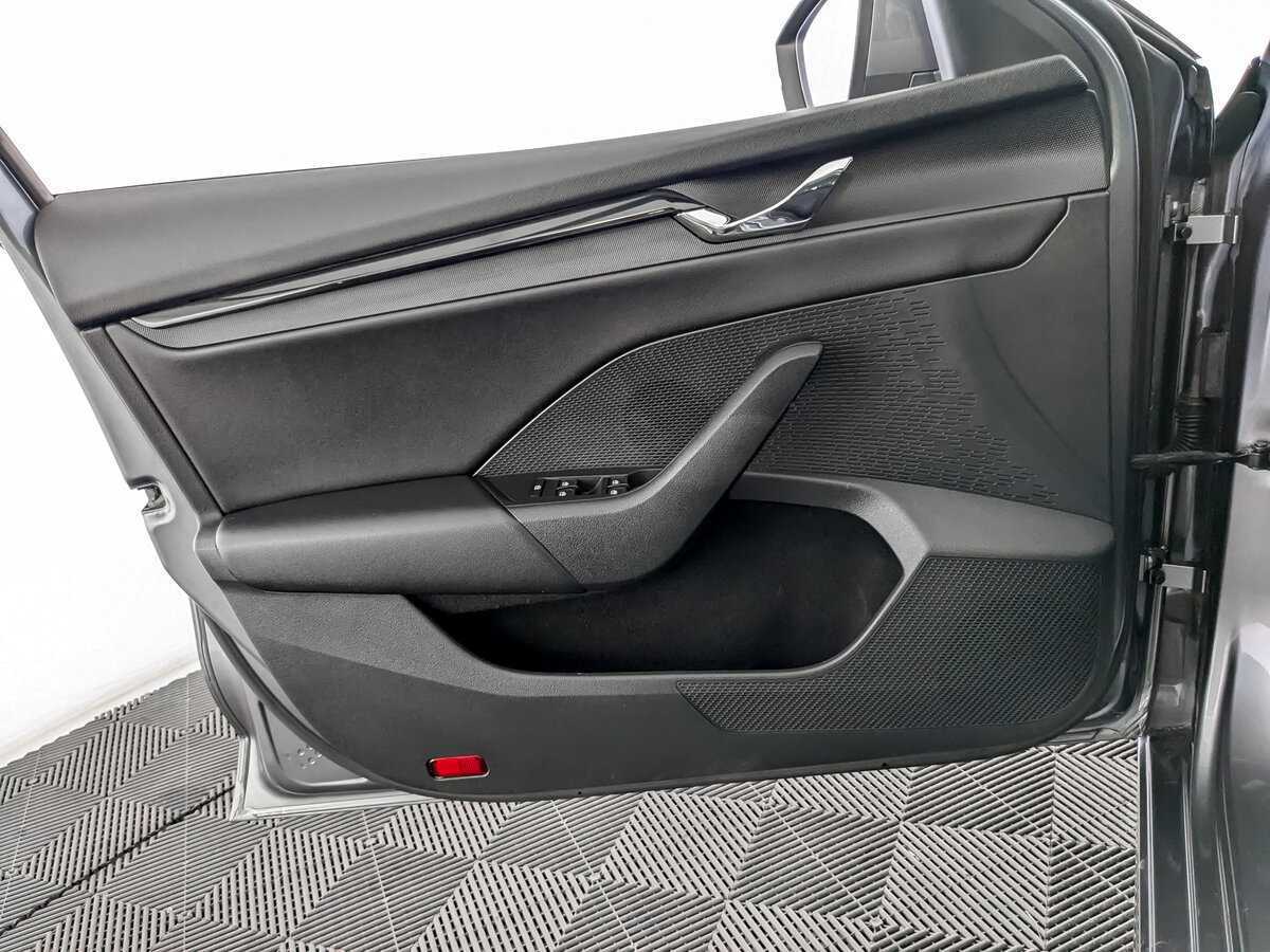 Skoda Octavia, 2021 Фото №15