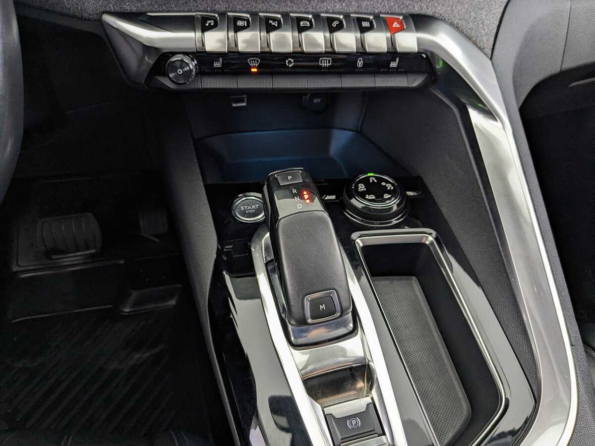 Peugeot 3008, 2017 Фото №21