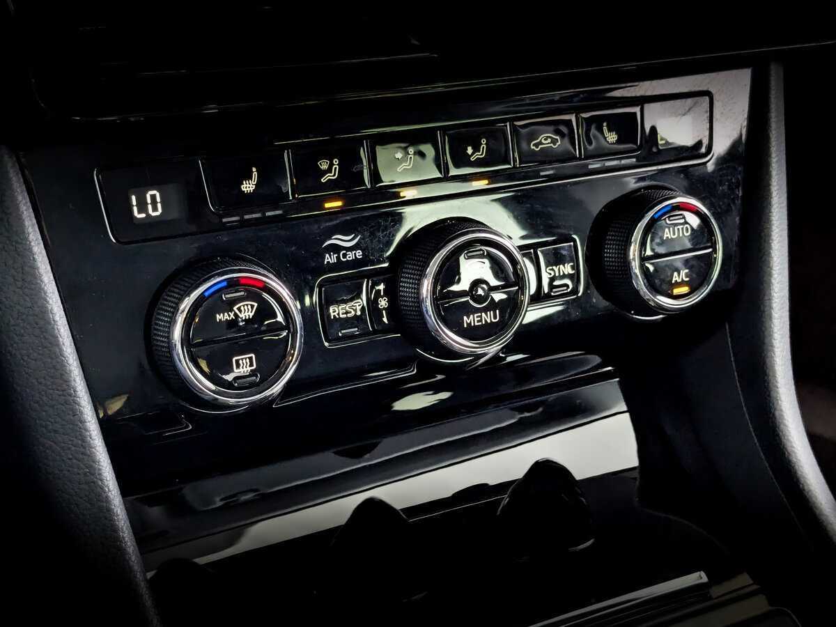 Skoda Superb, 2019 Фото №21