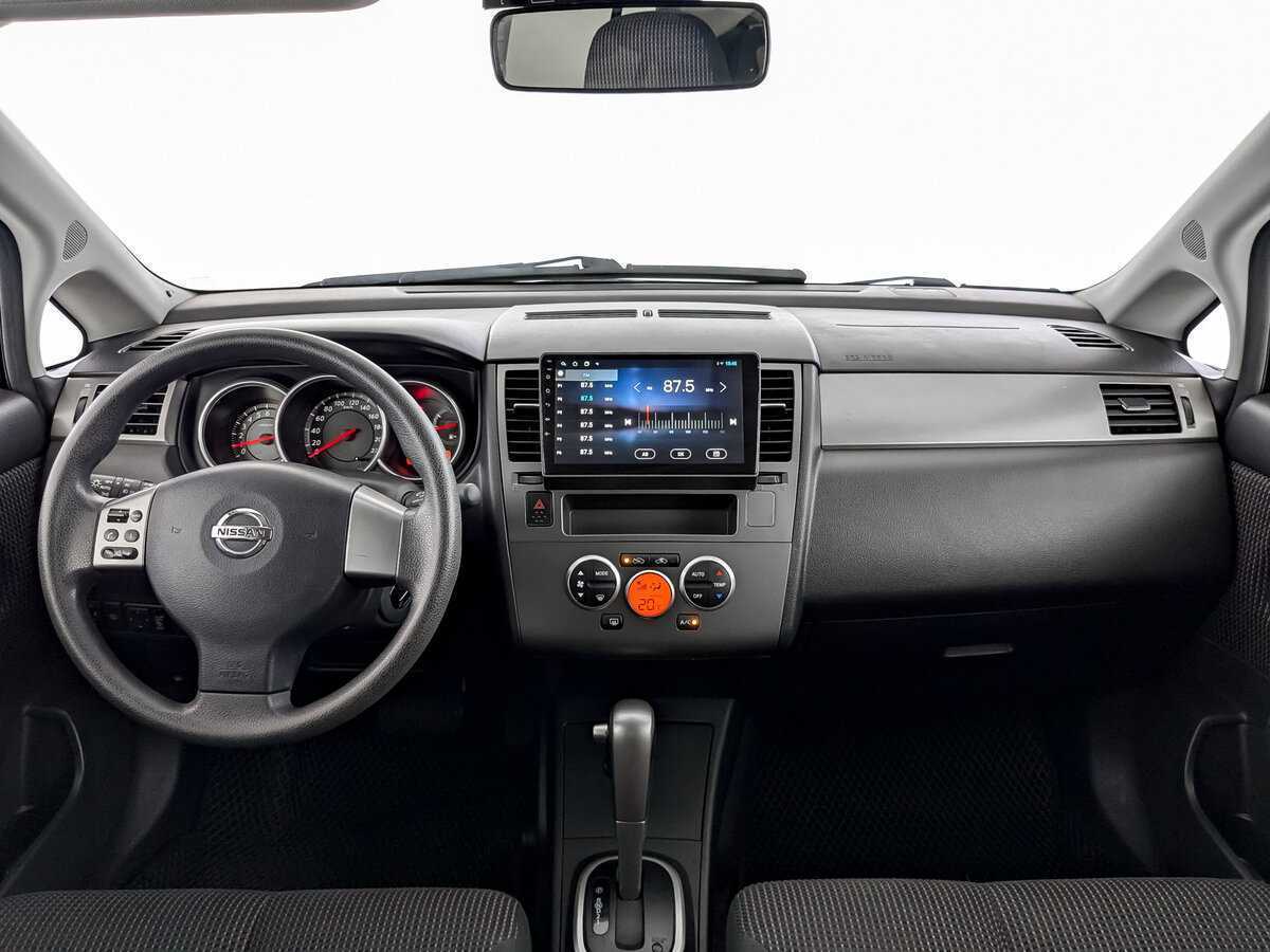 Nissan Tiida, 2013 Фото №12