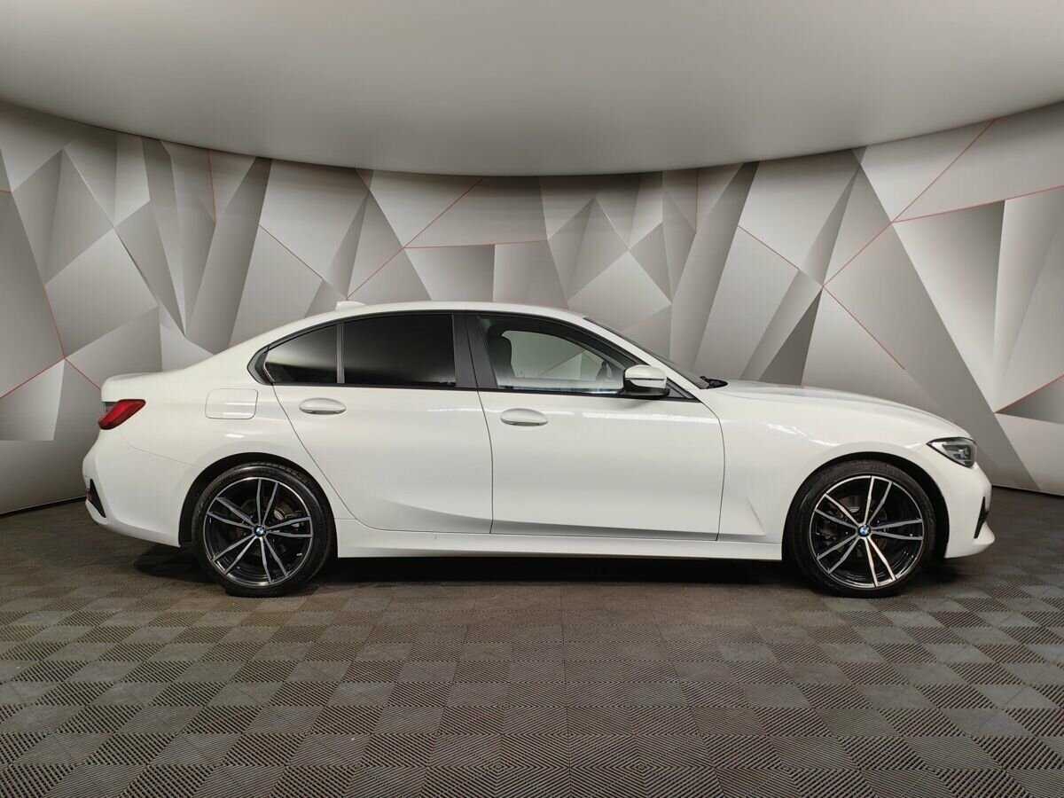 BMW 3 серии 318d, 2020 Фото №6