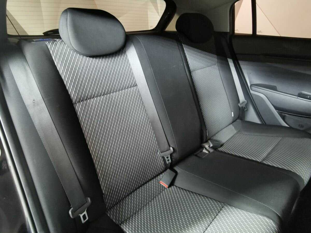 Kia Rio X-Line, 2018 Фото №13