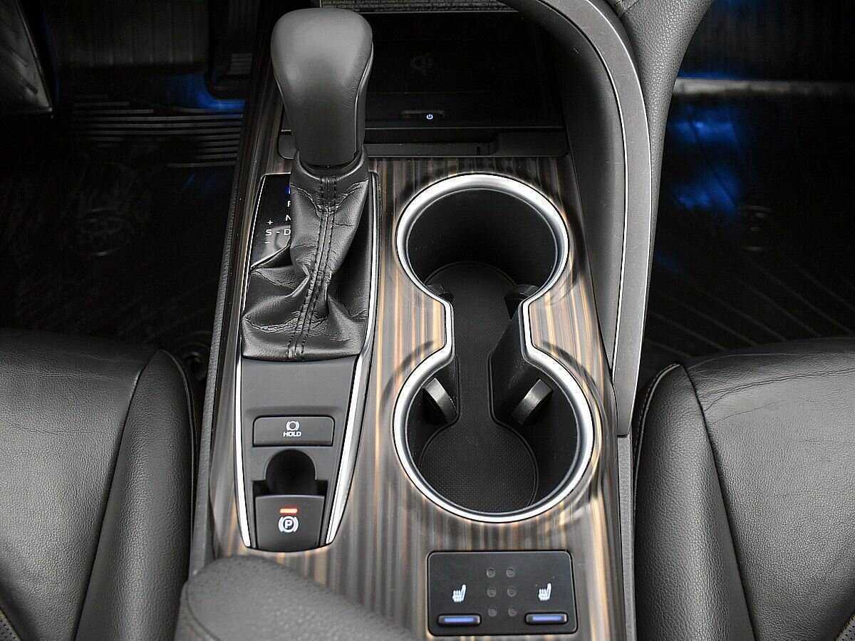 Toyota Camry, 2019 Фото №15