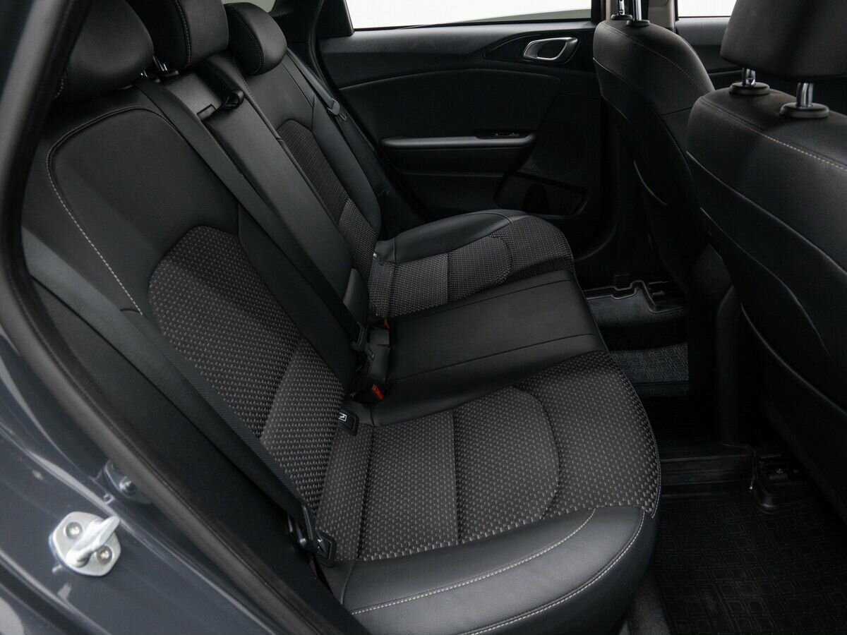 Kia Ceed, 2019 Фото №9