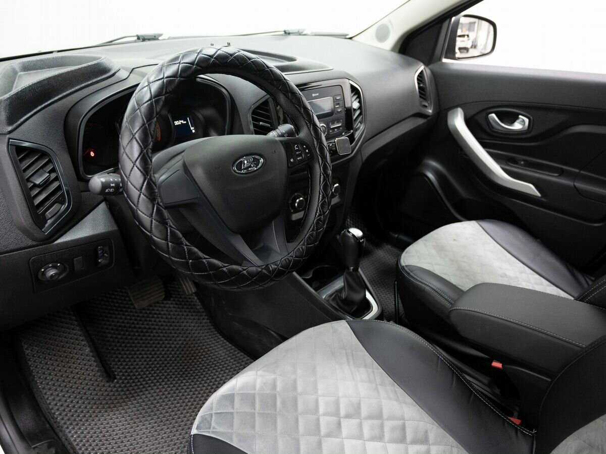 Lada (ВАЗ) XRAY Cross, 2019 - 40 000 км. | Фото №7