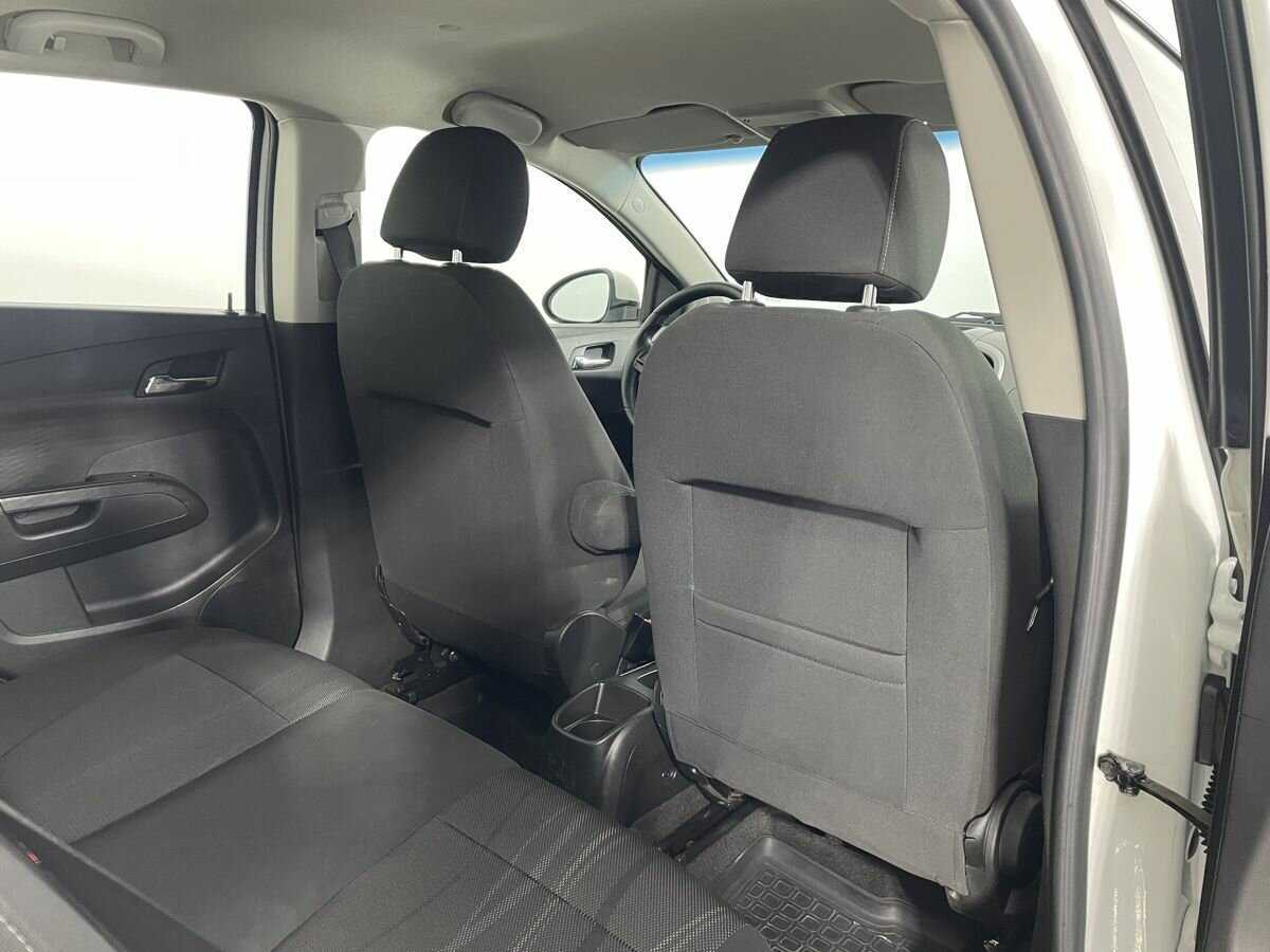 Chevrolet Aveo, 2014 Фото №15