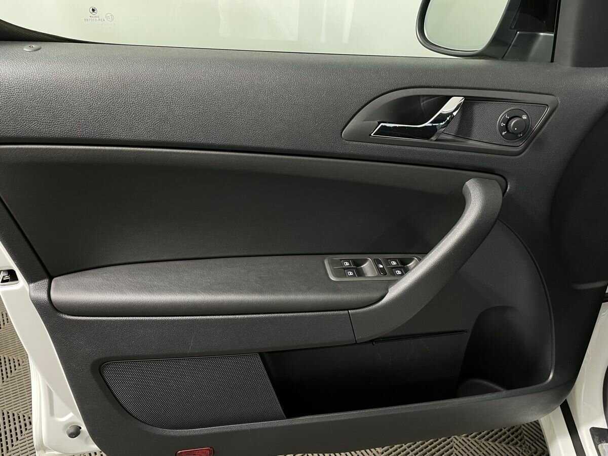 Skoda Yeti, 2017 - 64 715 км. | Фото №8